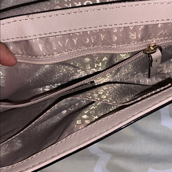 Kate spade bag ♠️ - Picture 3 of 4